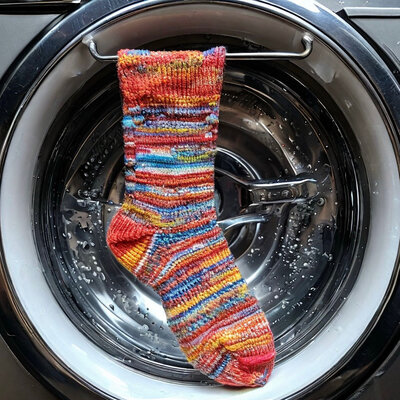 F?CKYOUPILBERG - A Day in the Life of a Sock