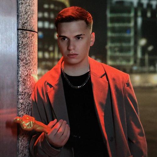 Wallem - МОНИКА БЕЛЛУЧЧИ