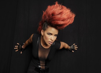 Eva Simons feat Sidney Samson - Bludfire